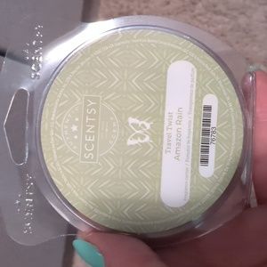 Scentsy amazon rain travel twist